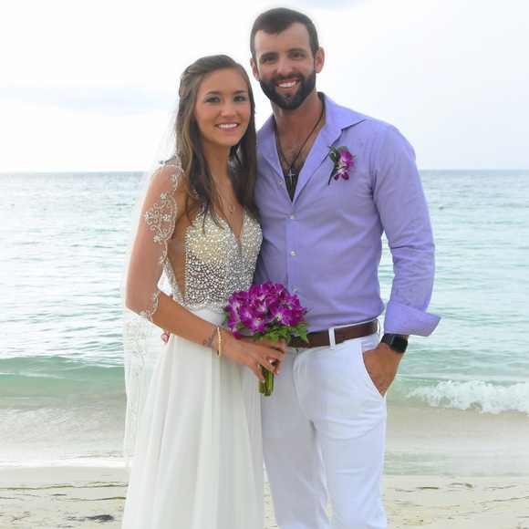 Meet your Posher, Brandi - Picture 2 of 3